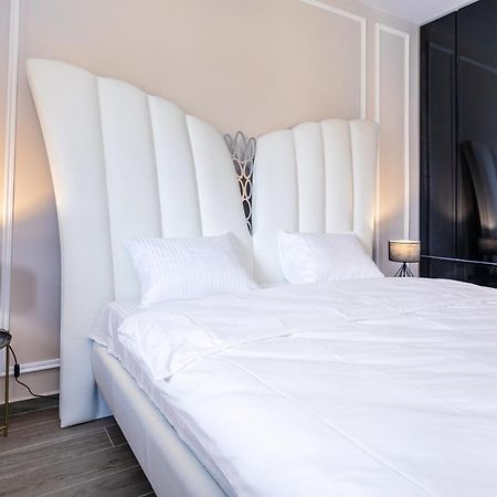 Royal Montesun Apartments Budva Exterior foto