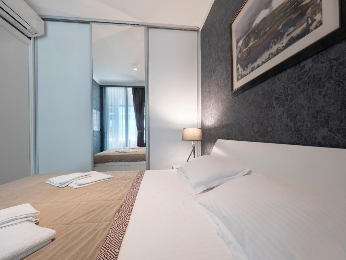 Royal Montesun Apartments Budva Exterior foto